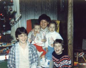 883551_10201134877997356_2056946066_o